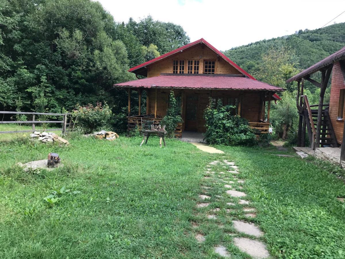 Appartamento Casutele Doftanei Teşila Esterno foto