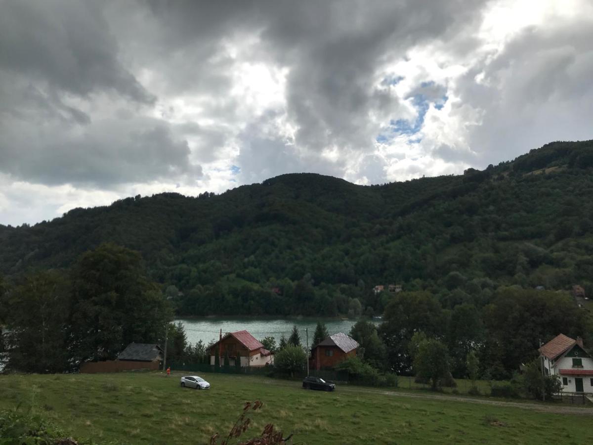 Appartamento Casutele Doftanei Teşila Esterno foto