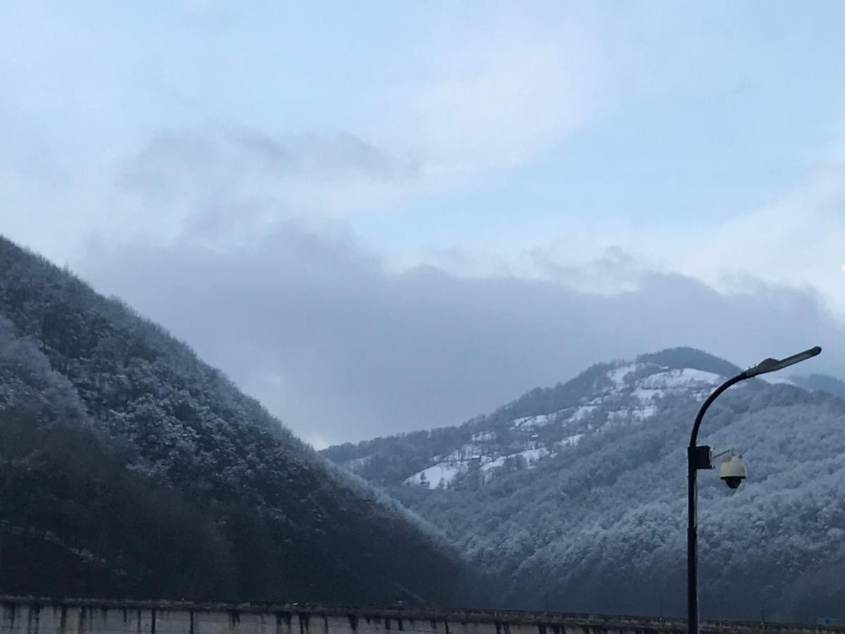 Appartamento Casutele Doftanei Teşila Esterno foto