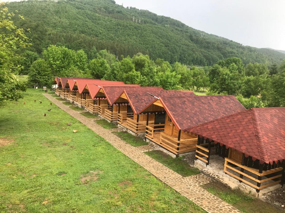 Appartamento Casutele Doftanei Teşila Esterno foto