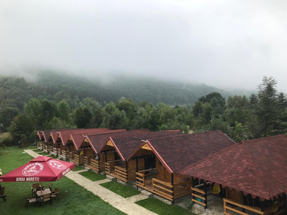 Appartamento Casutele Doftanei Teşila Esterno foto
