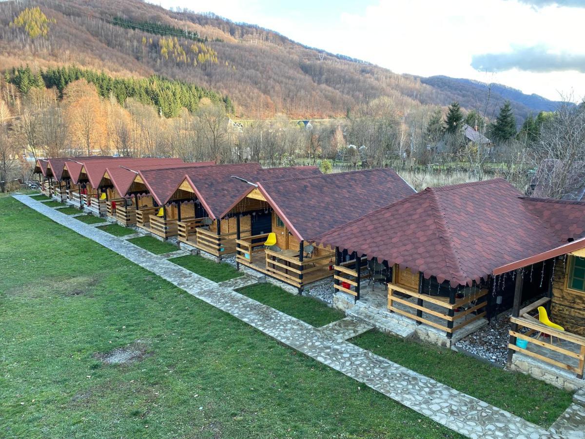 Appartamento Casutele Doftanei Teşila Esterno foto